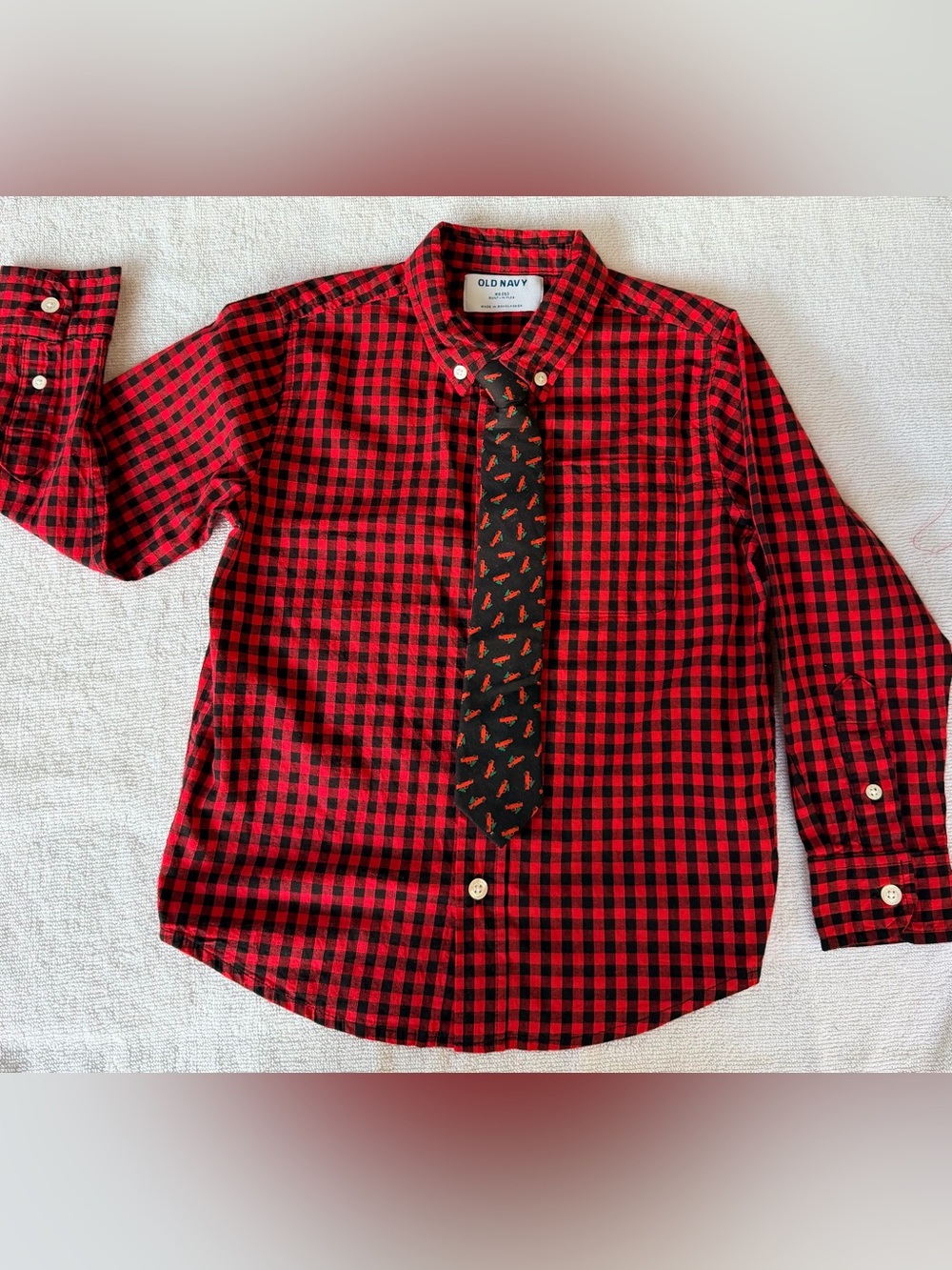 Old Navy Kids Red and Black Plaid Button-Down with Black Patterned Holiday Tie